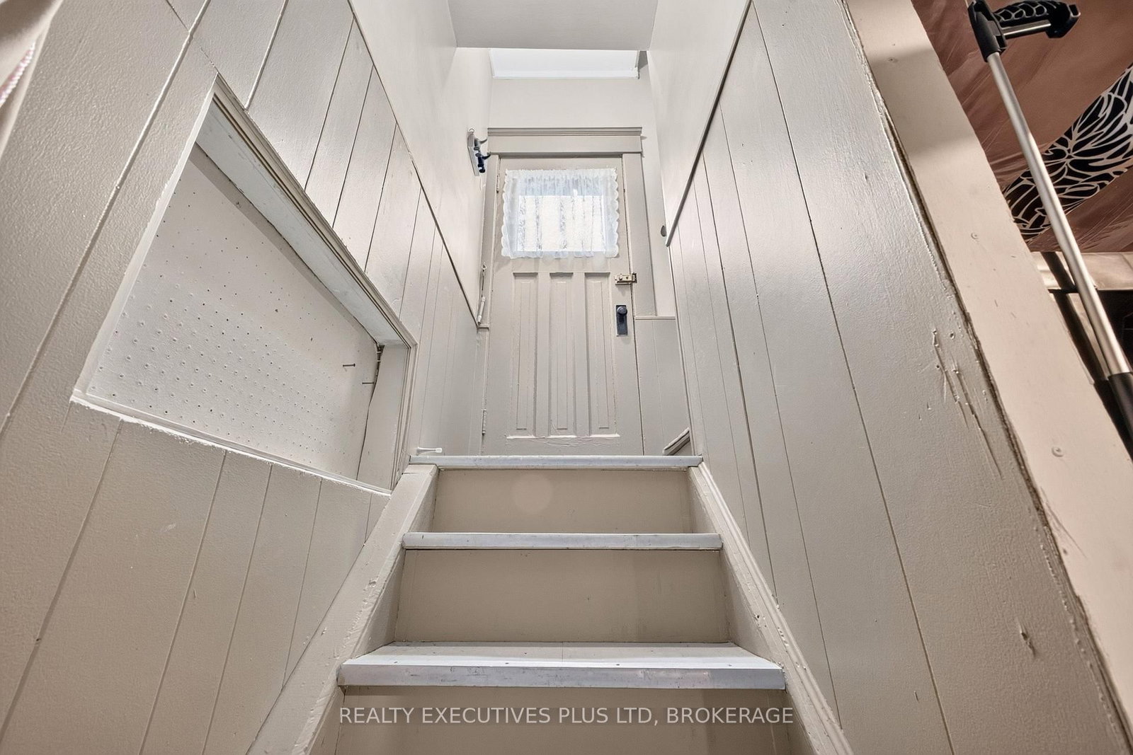 5179 HURON Street • Niagara Falls, ON photo 26