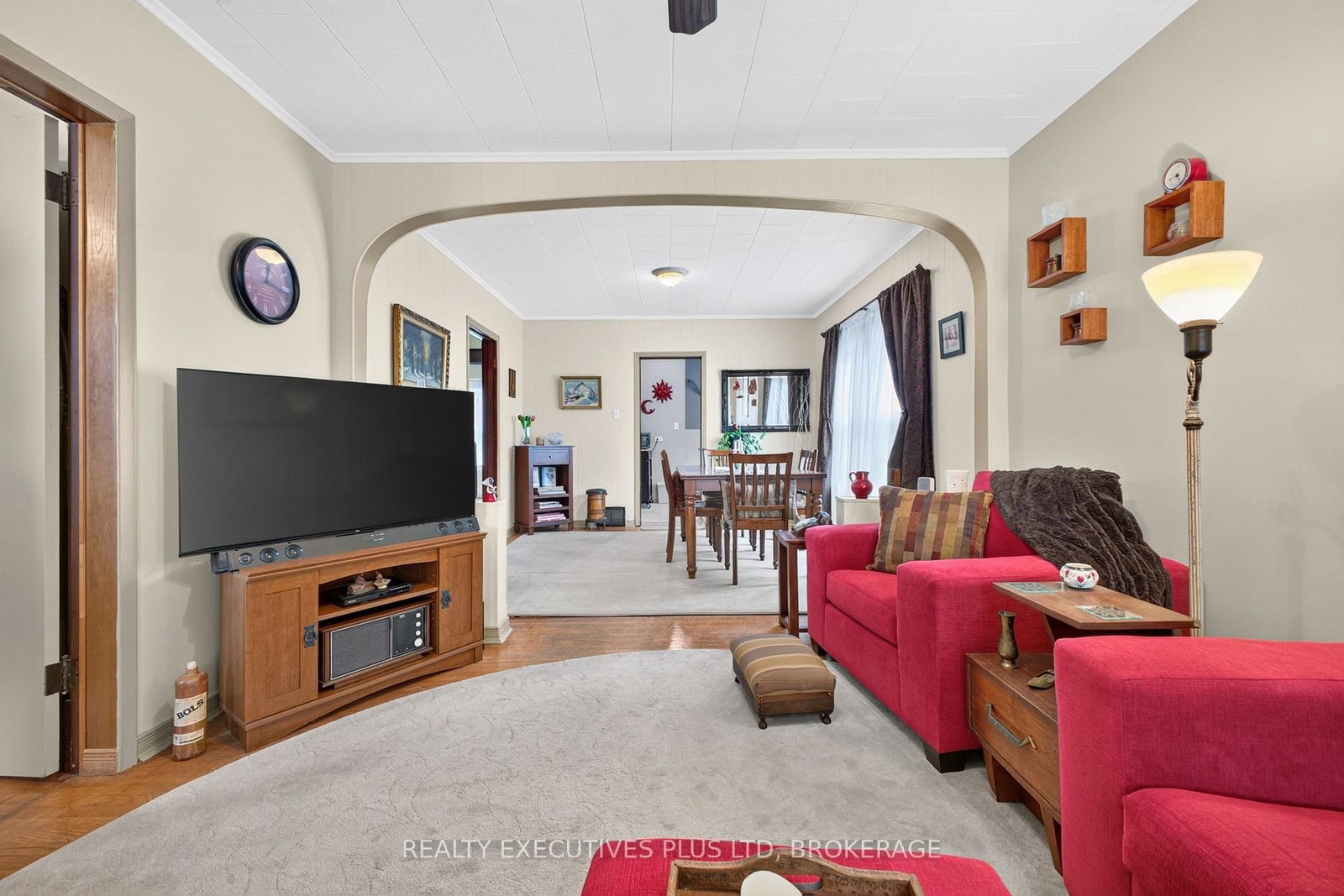 5179 HURON Street • Niagara Falls, ON photo 6