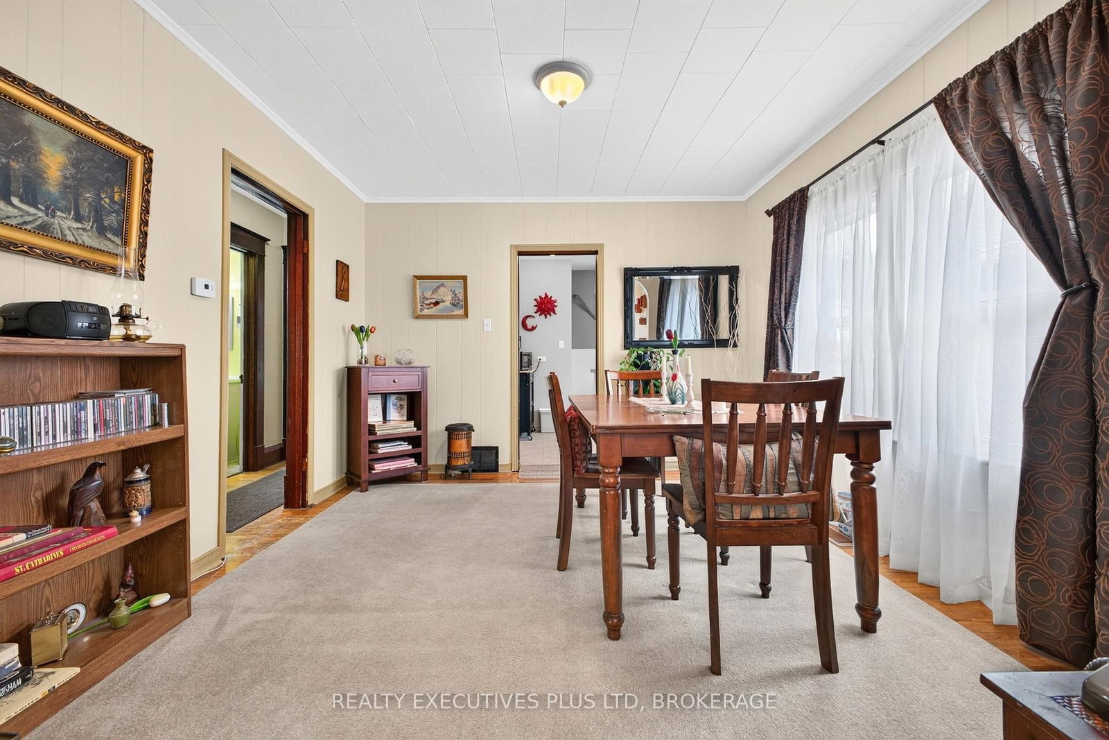 5179 HURON Street • Niagara Falls, ON photo 9