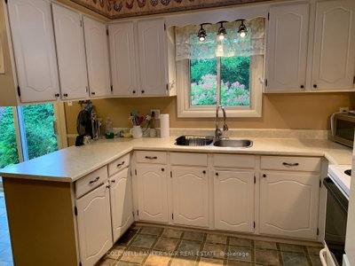 9 Lakeview Circle • St. Thomas, ON photo 9