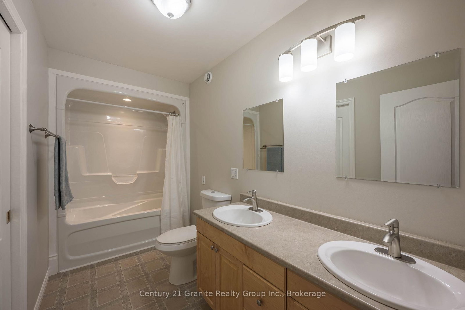 49 Sancayne Street • Dysart et al, ON photo 26