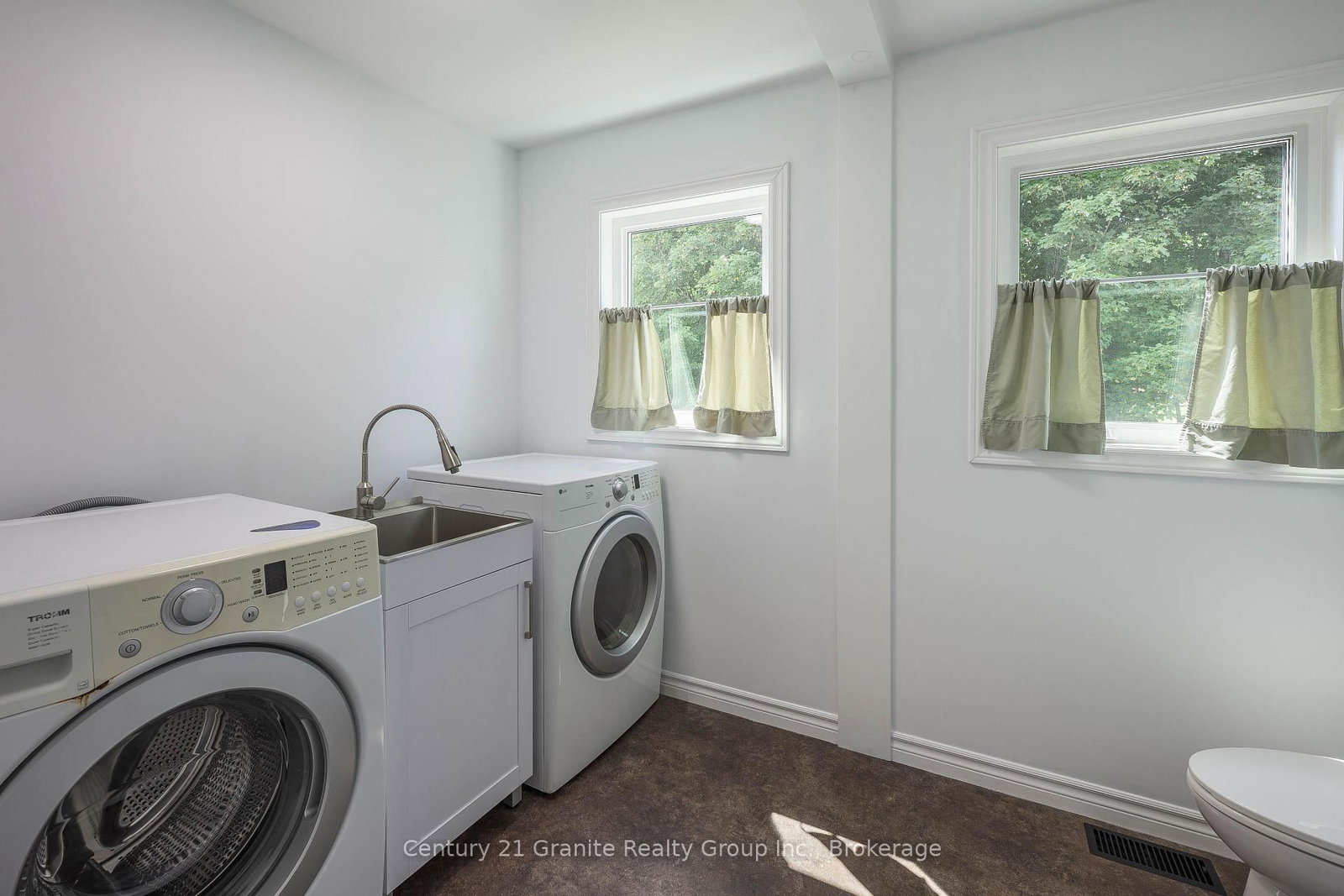49 Sancayne Street • Dysart et al, ON photo 40