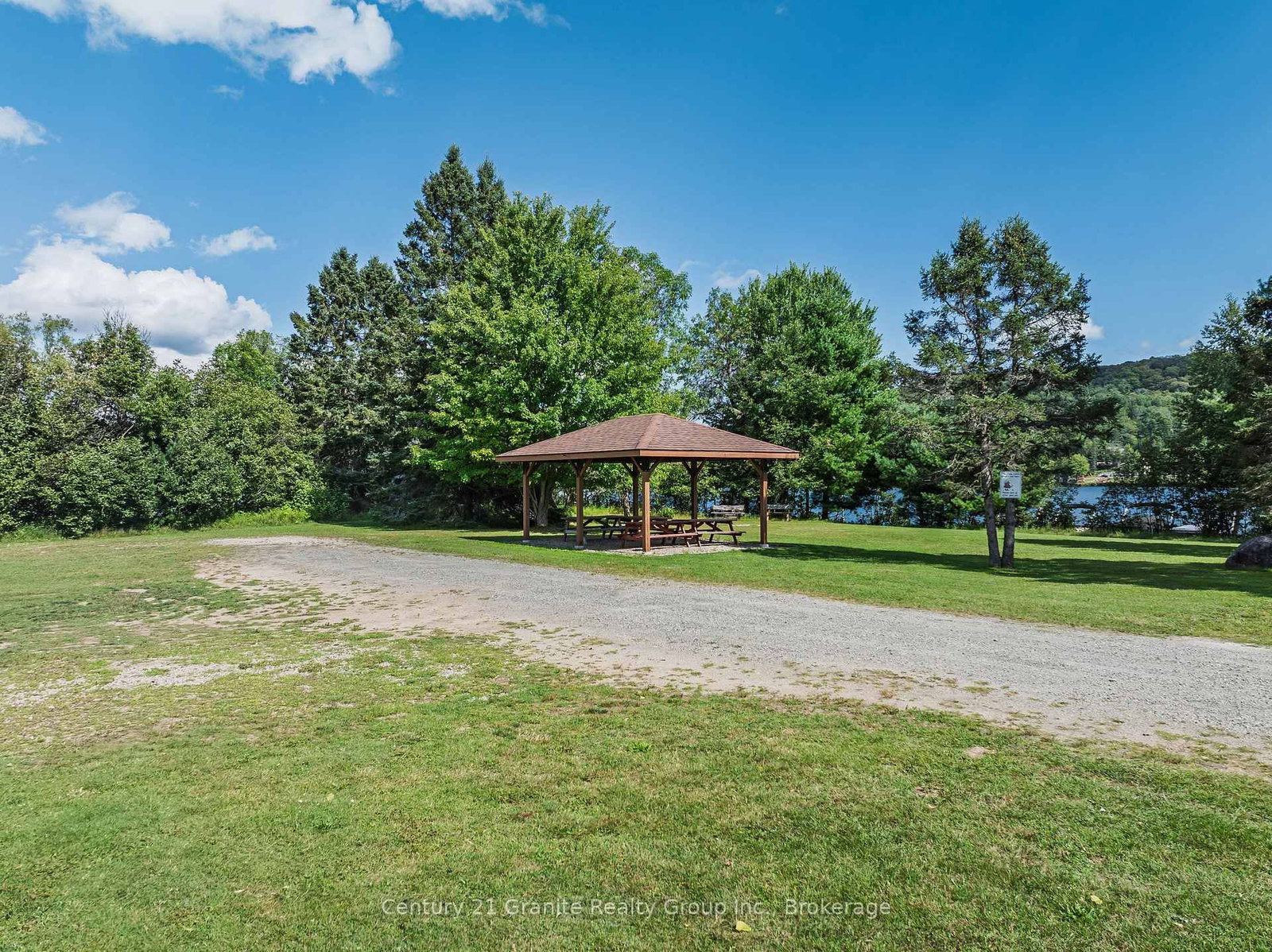 49 Sancayne Street • Dysart et al, ON photo 45