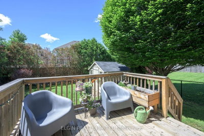 34 Pear Tree Avenue • St. Thomas, ON photo 9