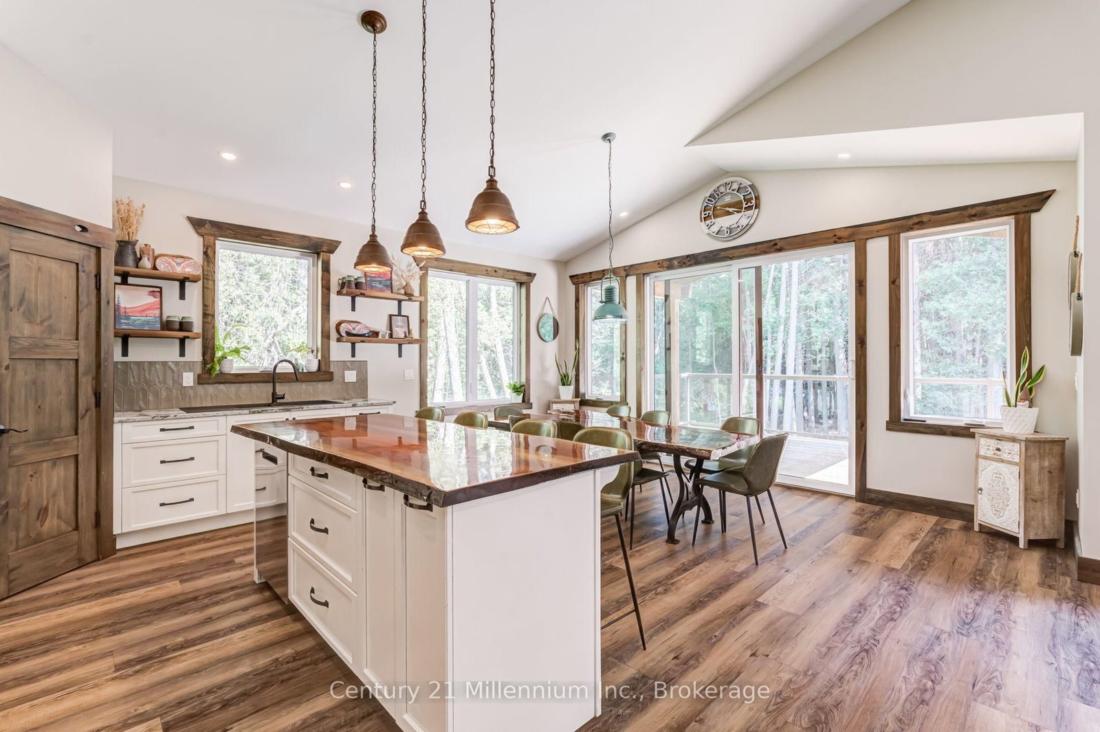 81 Parkside Avenue • South Bruce Peninsula, ON photo 13
