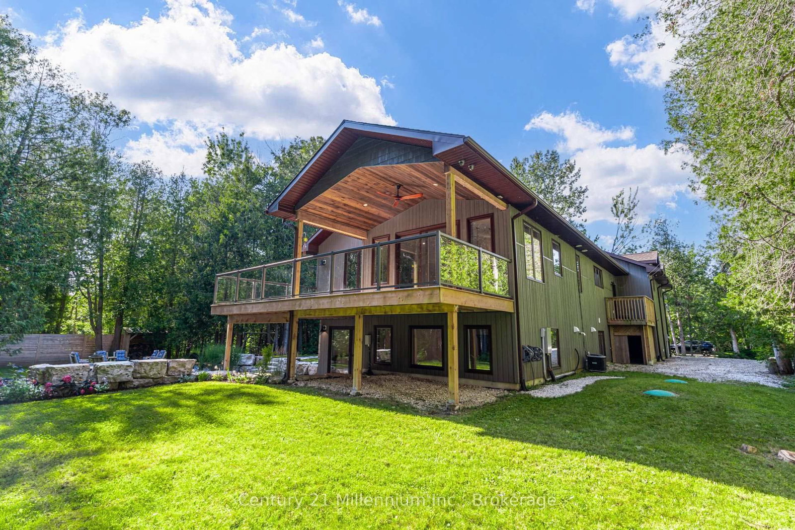 81 Parkside Avenue • South Bruce Peninsula, ON photo 45
