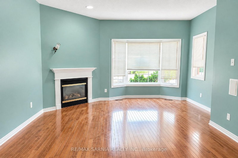 27 - 154 Semenyn Avenue