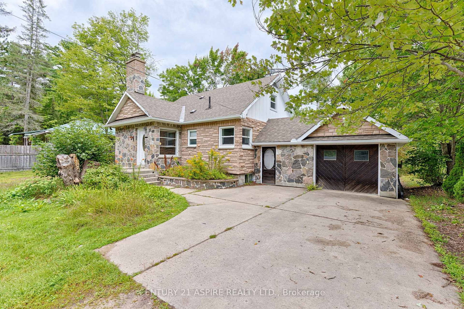 32868 Highway 17 Highway • Deep River, ON photo 1