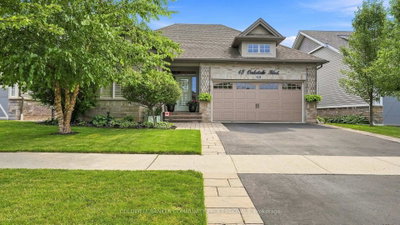 13 Oakdale Boulevard • West Lincoln, ON photo 3