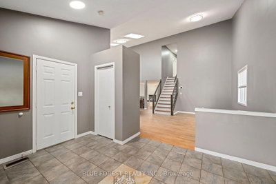 1387 Idylwood Road • London East, ON photo 4