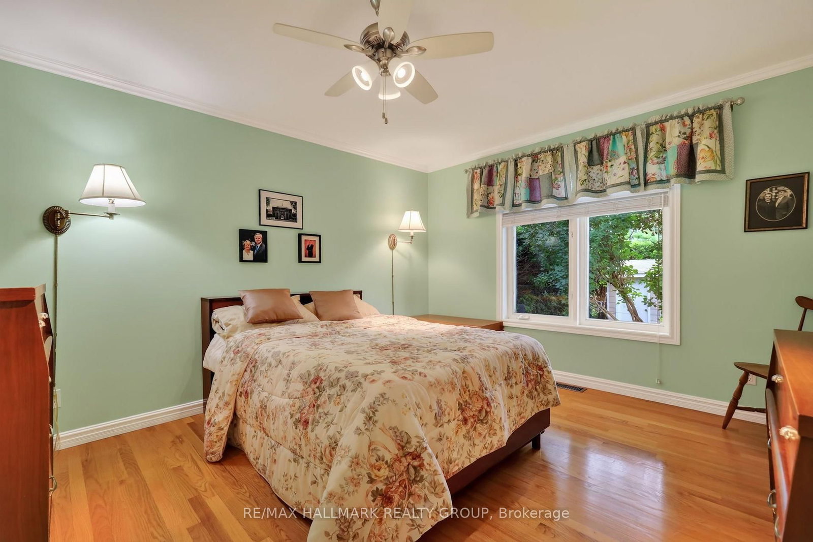 2692 Colman Street • Ottawa, ON photo 17