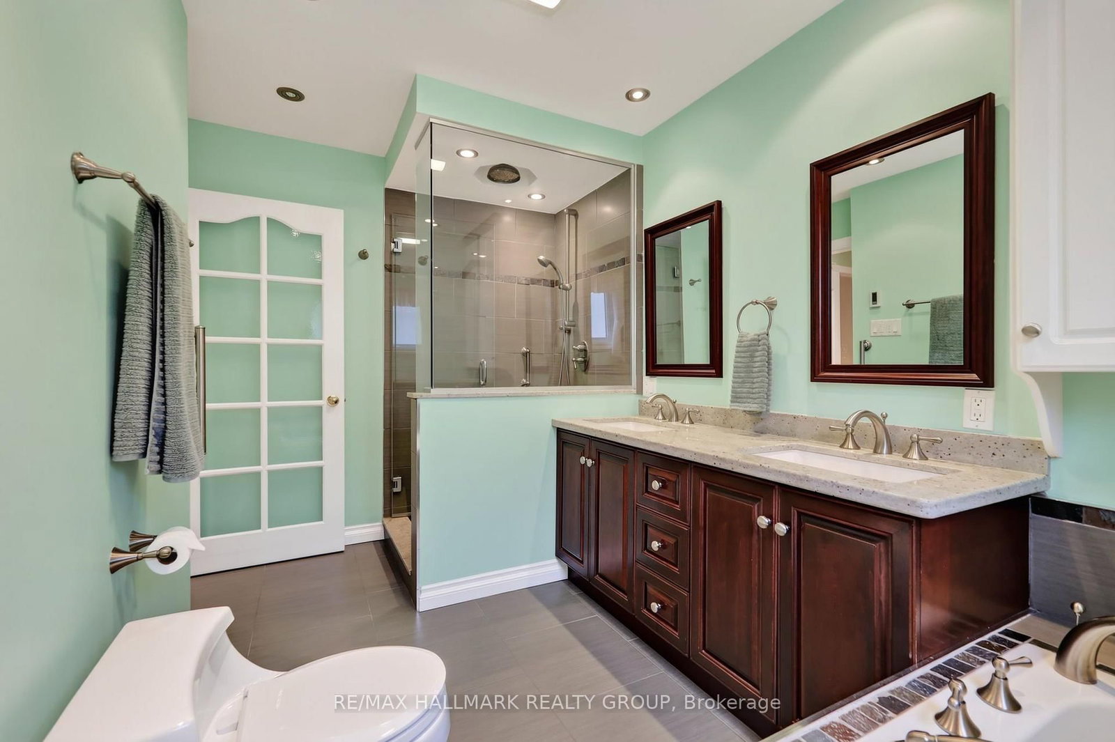 2692 Colman Street • Ottawa, ON photo 22