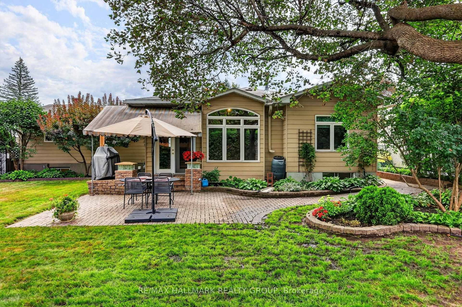 2692 Colman Street • Ottawa, ON photo 41