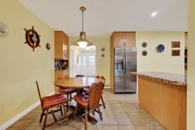 2692 Colman Street • Ottawa, ON photo 8