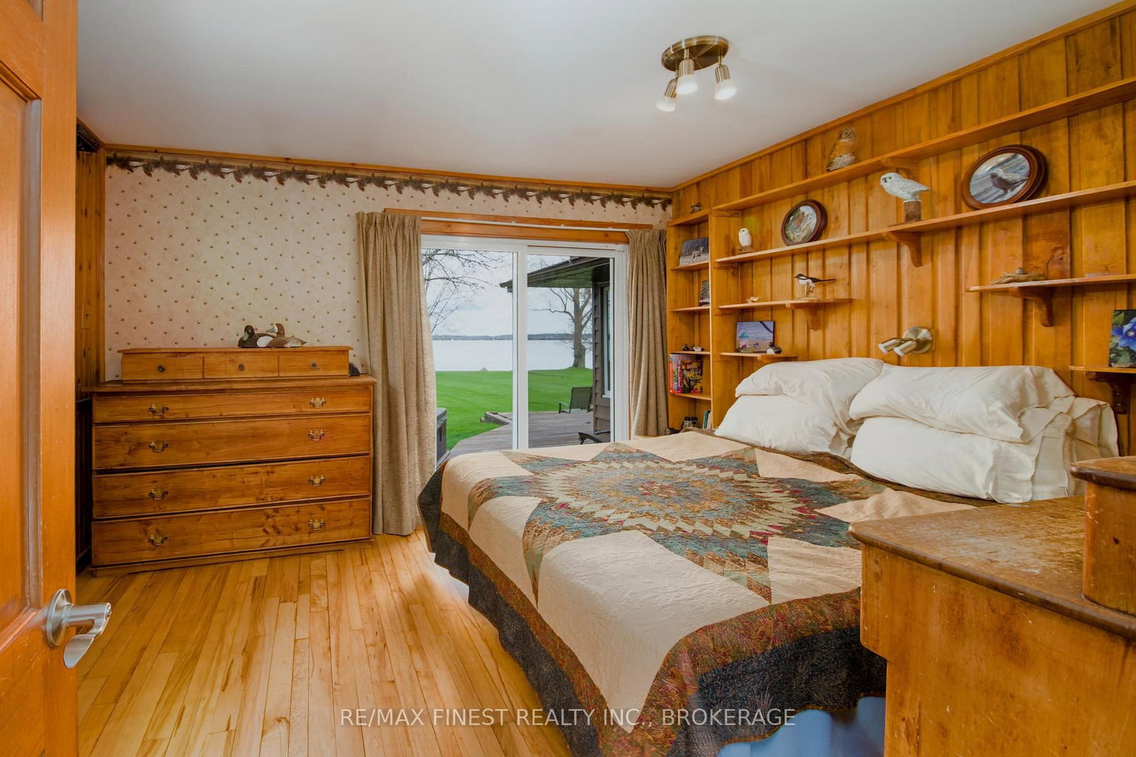 10930 Front Road • Stella, ON photo 13