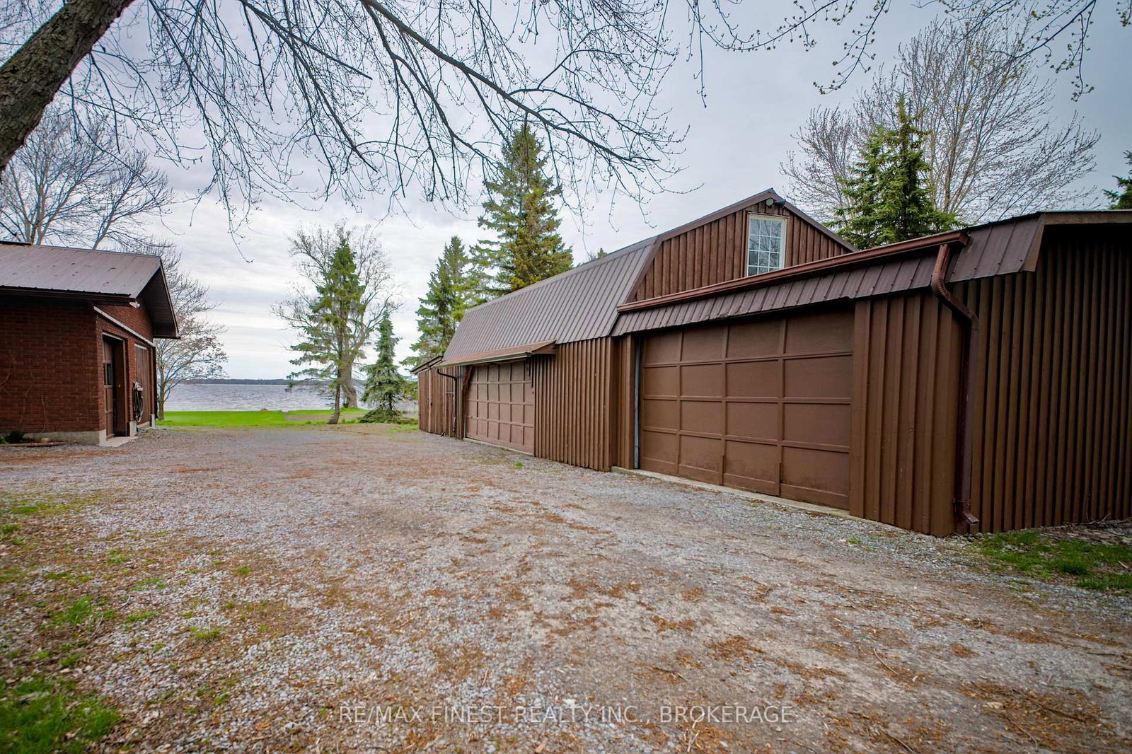 10930 Front Road • Stella, ON photo 24