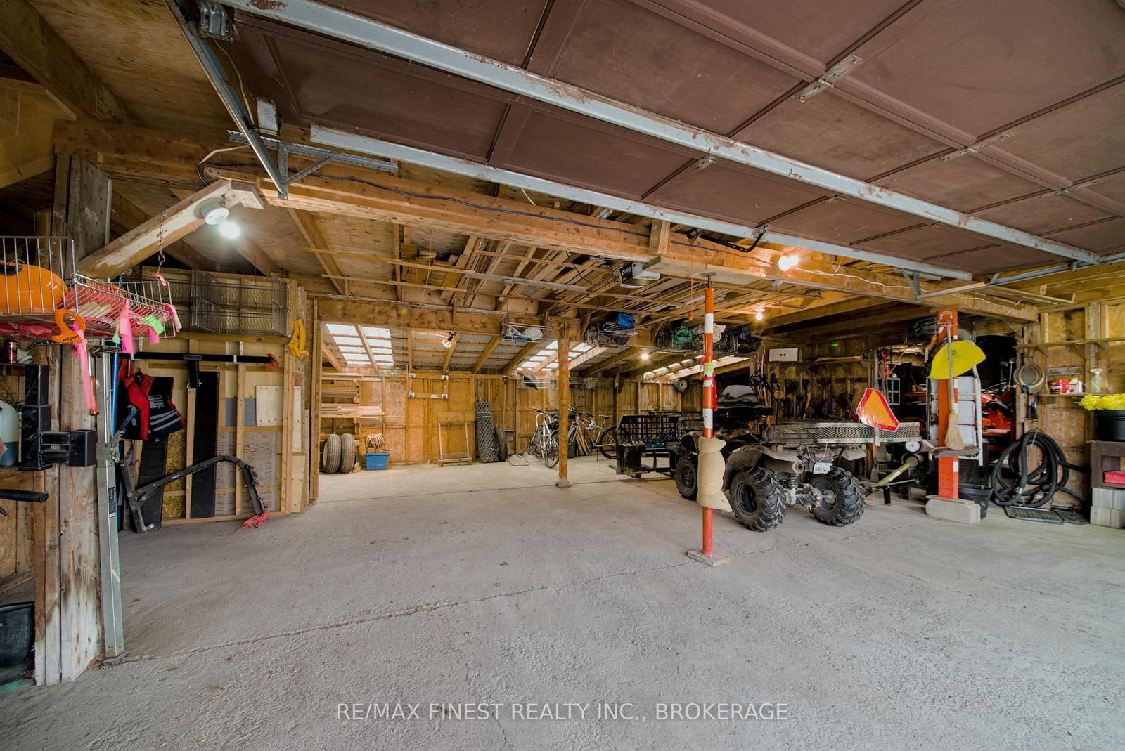 10930 Front Road • Stella, ON photo 26
