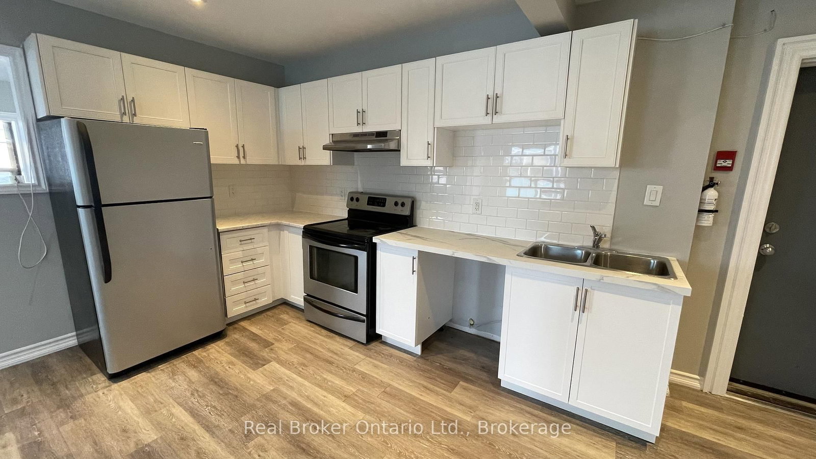 468-476 MAIN Street E • Hamilton, ON photo 11