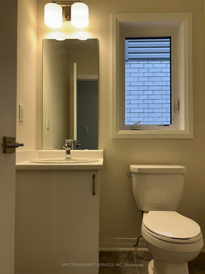 10 Arding Circle • Brantford, ON photo 4