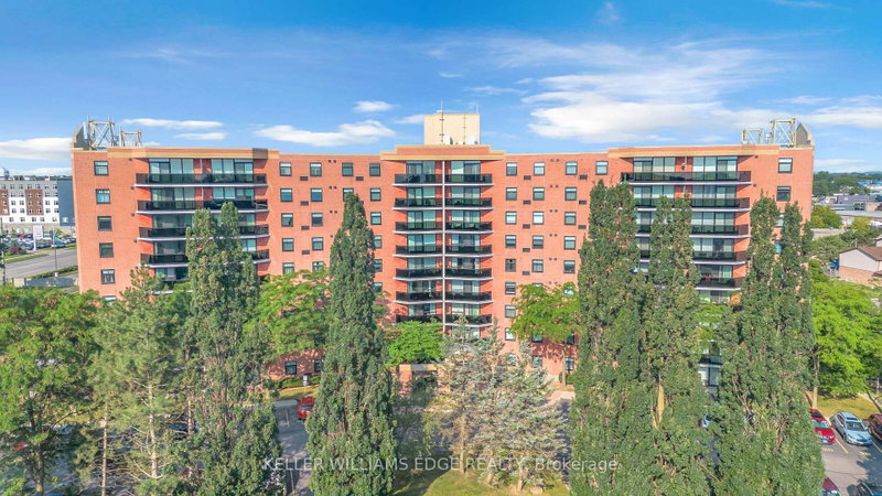 815 - 9 Bonheur Court