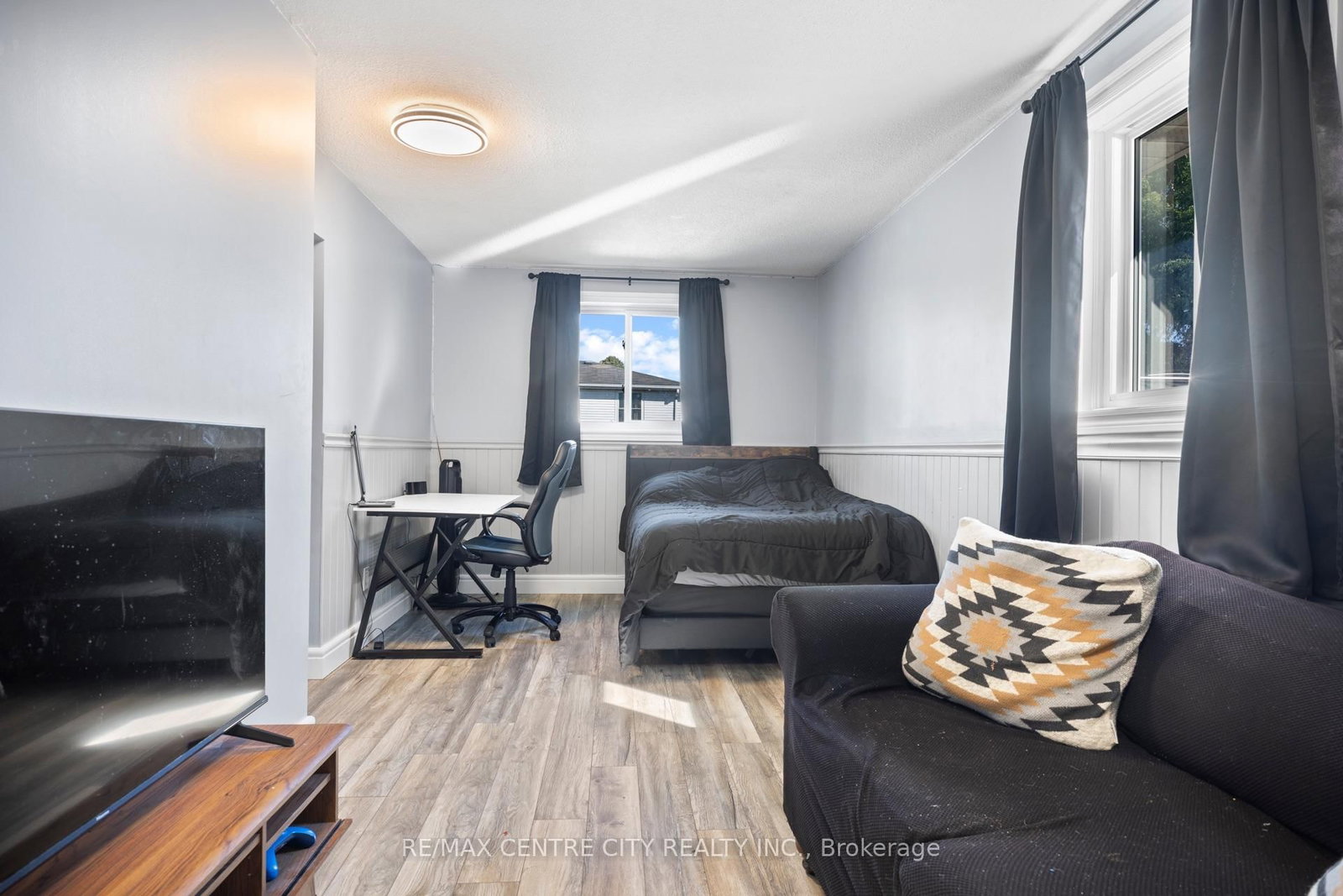 14 Stokes Road • St. Thomas, ON photo 12