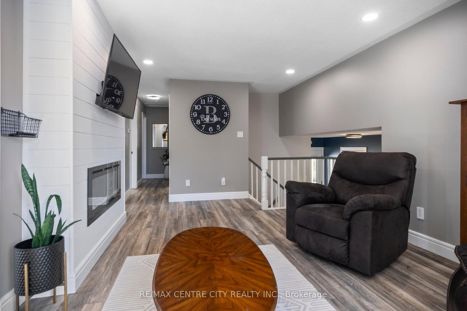 14 Stokes Road • St. Thomas, ON photo 6
