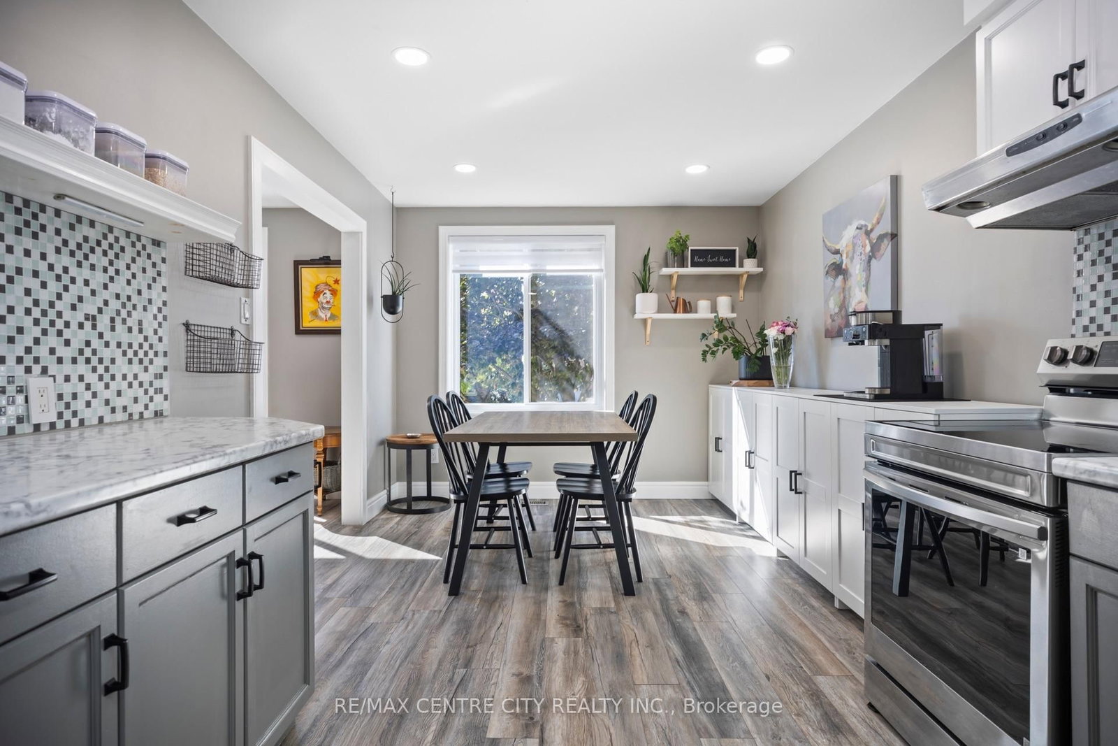 14 Stokes Road • St. Thomas, ON photo 9