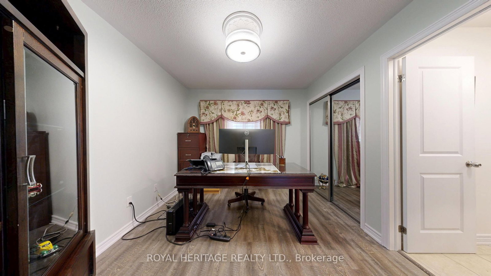 976 Avery Avenue • Peterborough, ON photo 27