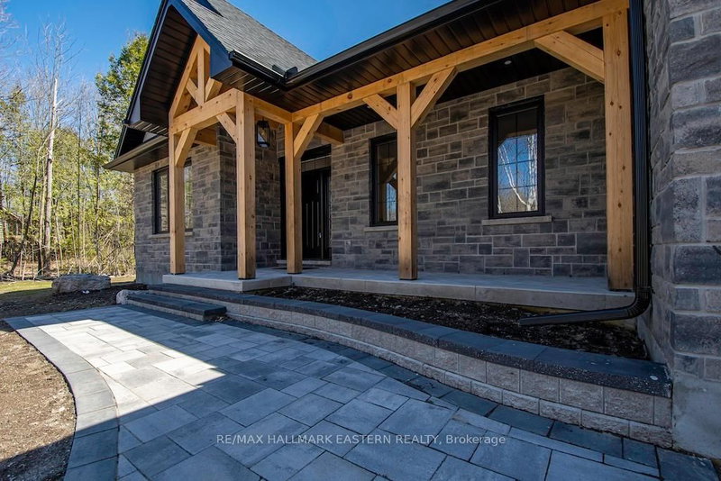 11 Maplewood Court