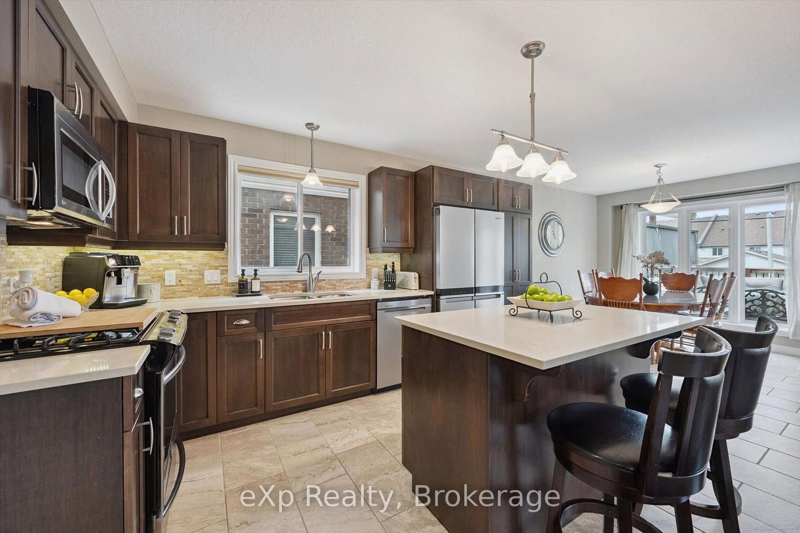 43 Goldenview Drive • Guelph, ON photo 12
