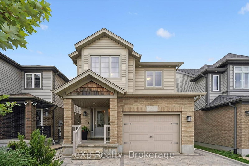 43 Goldenview Drive