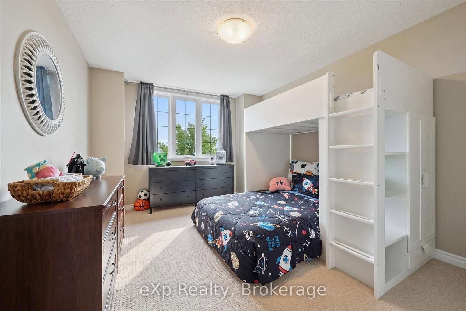 43 Goldenview Drive • Guelph, ON photo 23