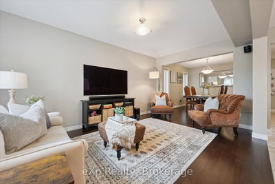 43 Goldenview Drive • Guelph, ON photo 8