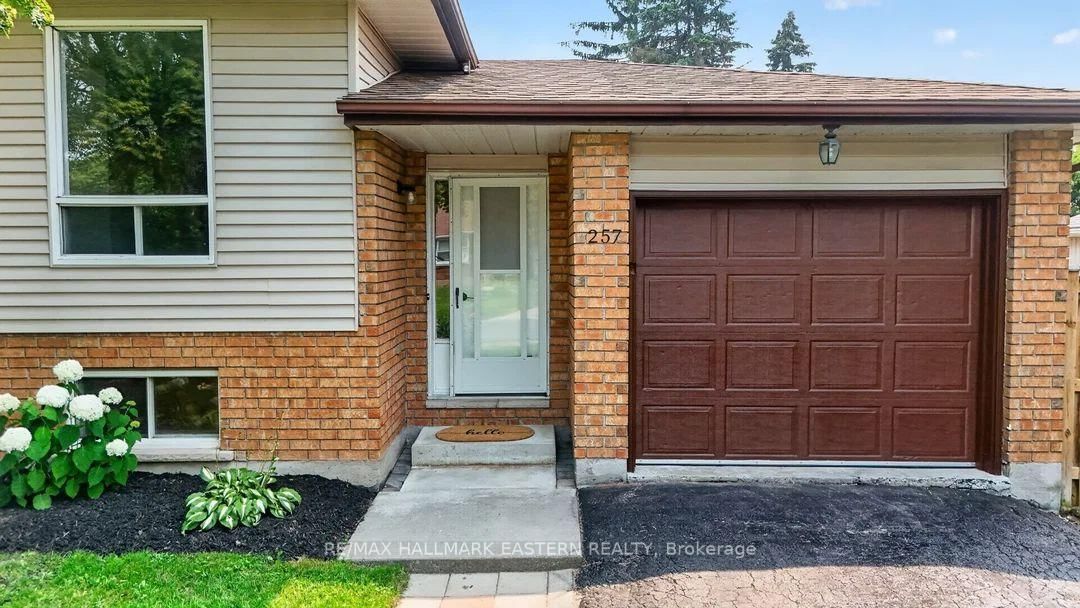 257 White Street • Cobourg, ON photo 3