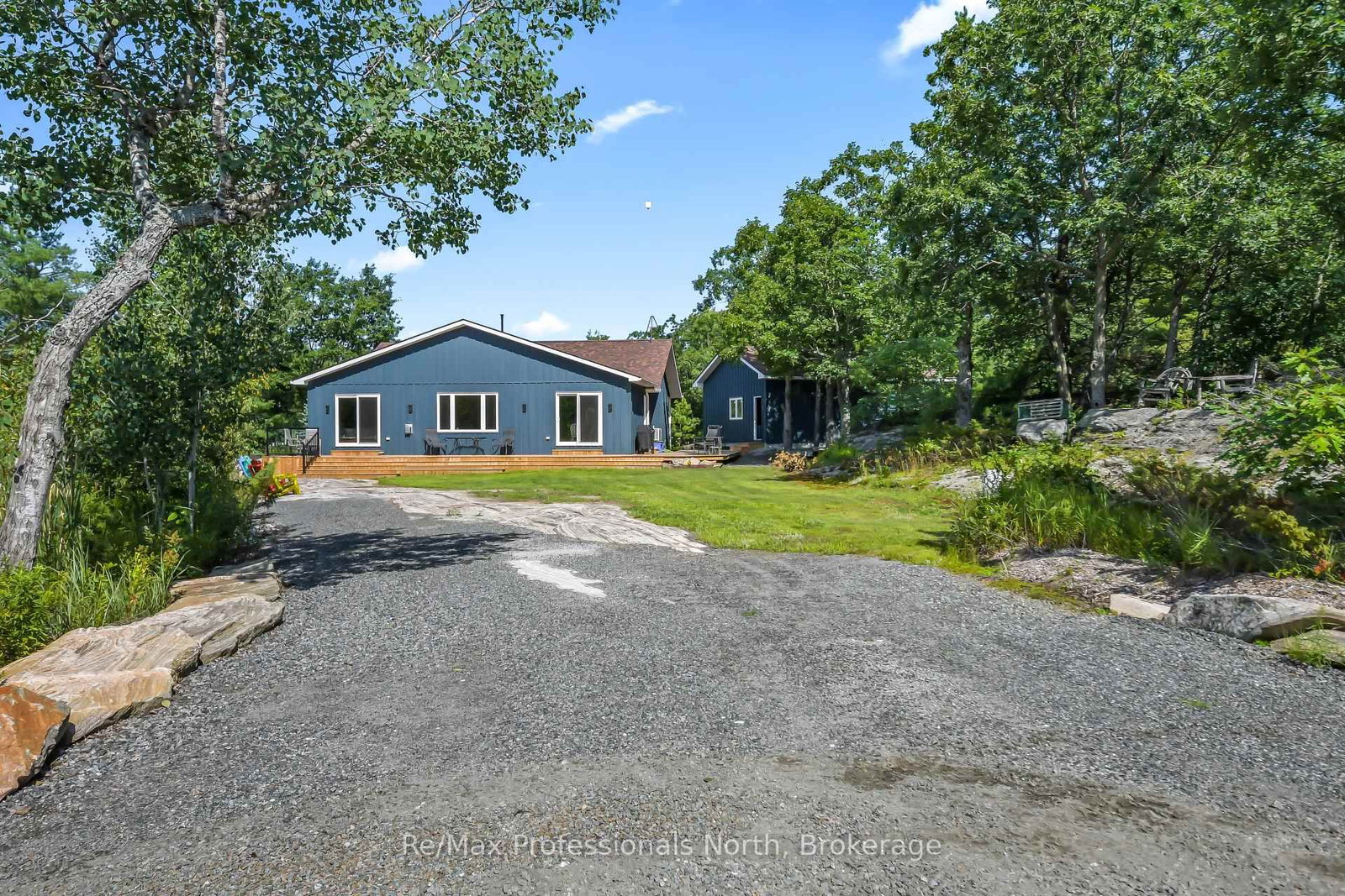 891 Peninsula Road • Gravenhurst, ON photo 6