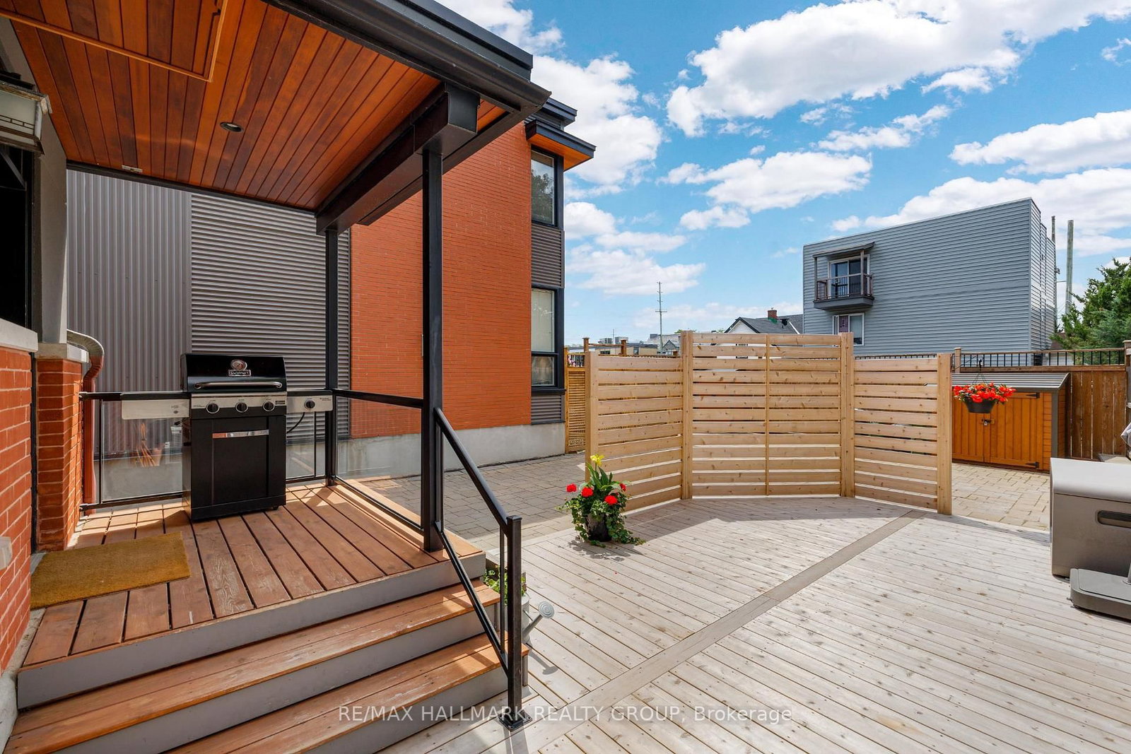 376 Winona Avenue • Ottawa, ON photo 24