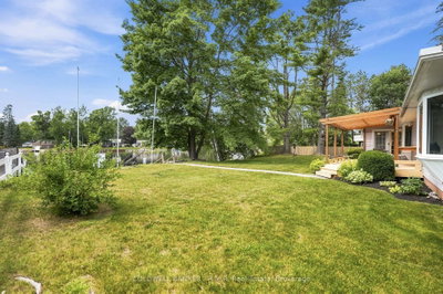 33 Portage Road • Kawartha Lakes, ON photo 6