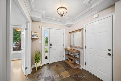 102 LOGGERS Grove • London East, ON photo 3