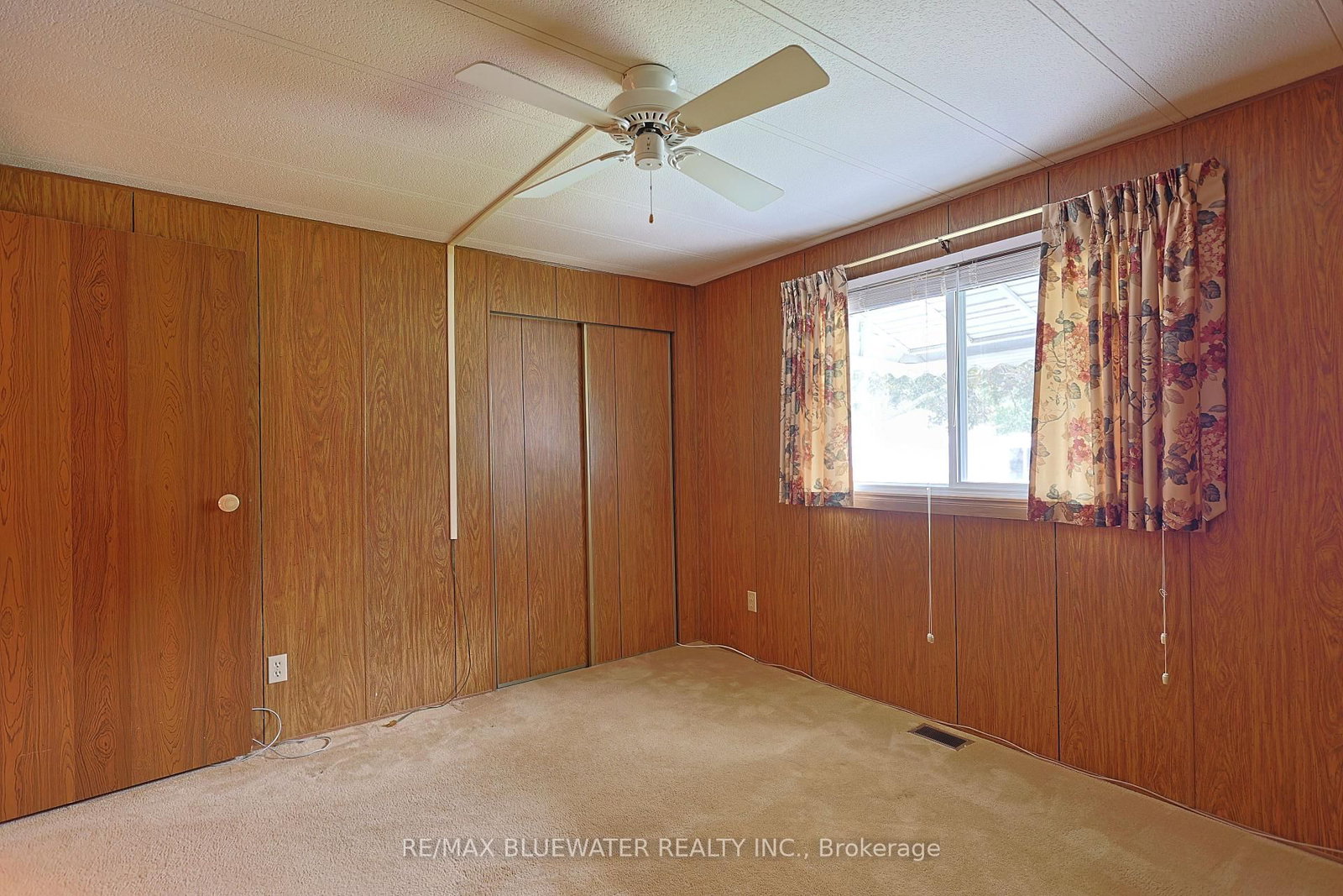 254 Highland Springs • South Huron, ON photo 24