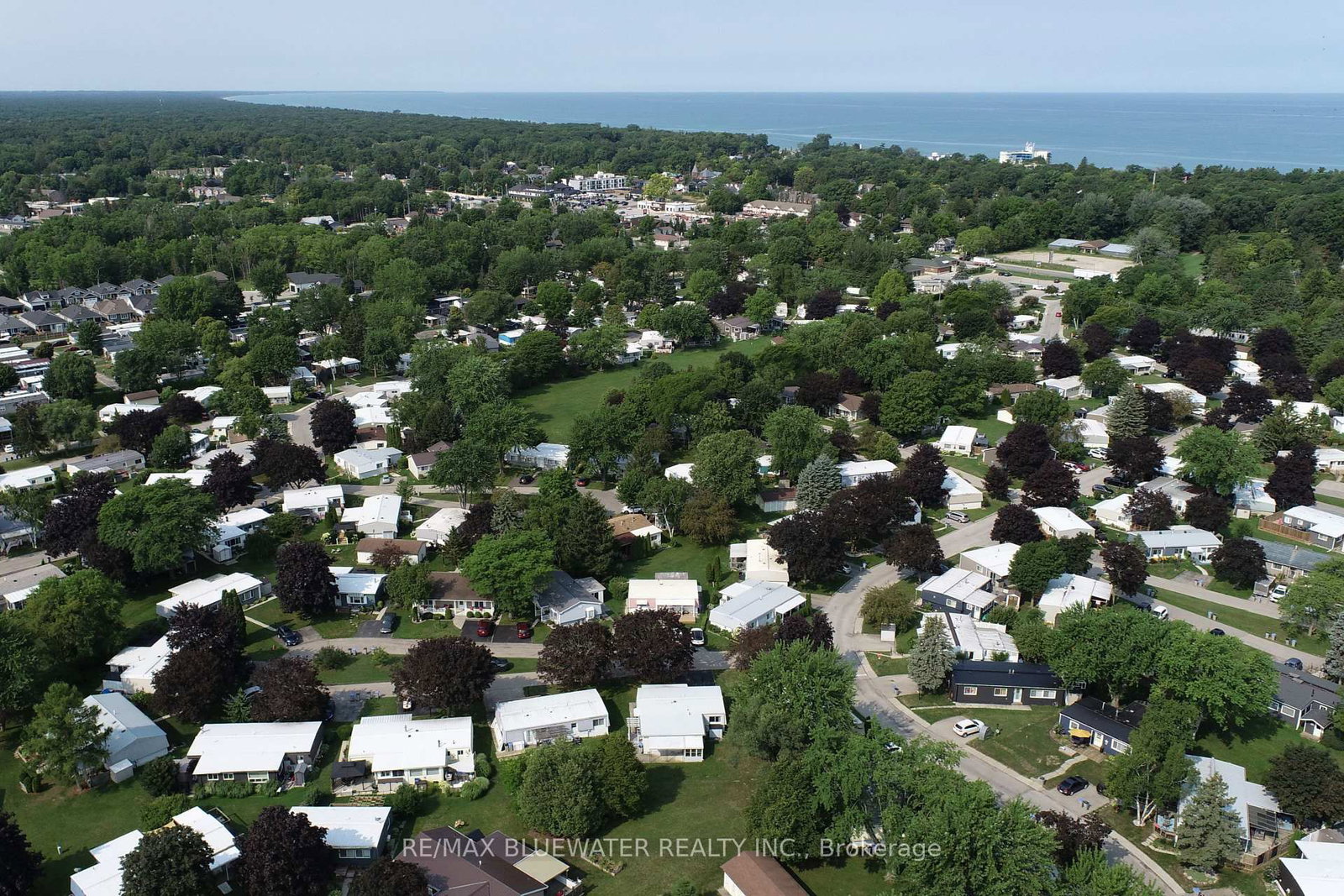254 Highland Springs • South Huron, ON photo 33