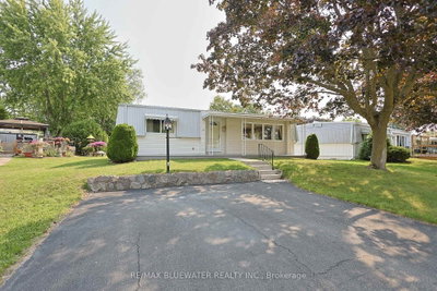254 Highland Springs • South Huron, ON photo 6
