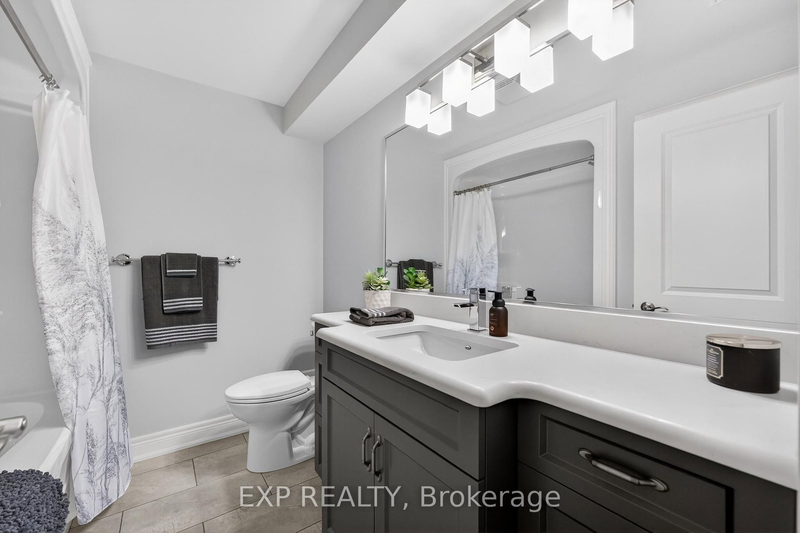 8736 Angie Drive • Niagara Falls, ON photo 31