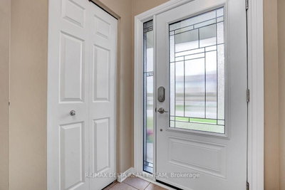 429 Dusk Private • Ottawa, ON photo 3