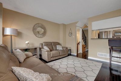 429 Dusk Private • Ottawa, ON photo 9