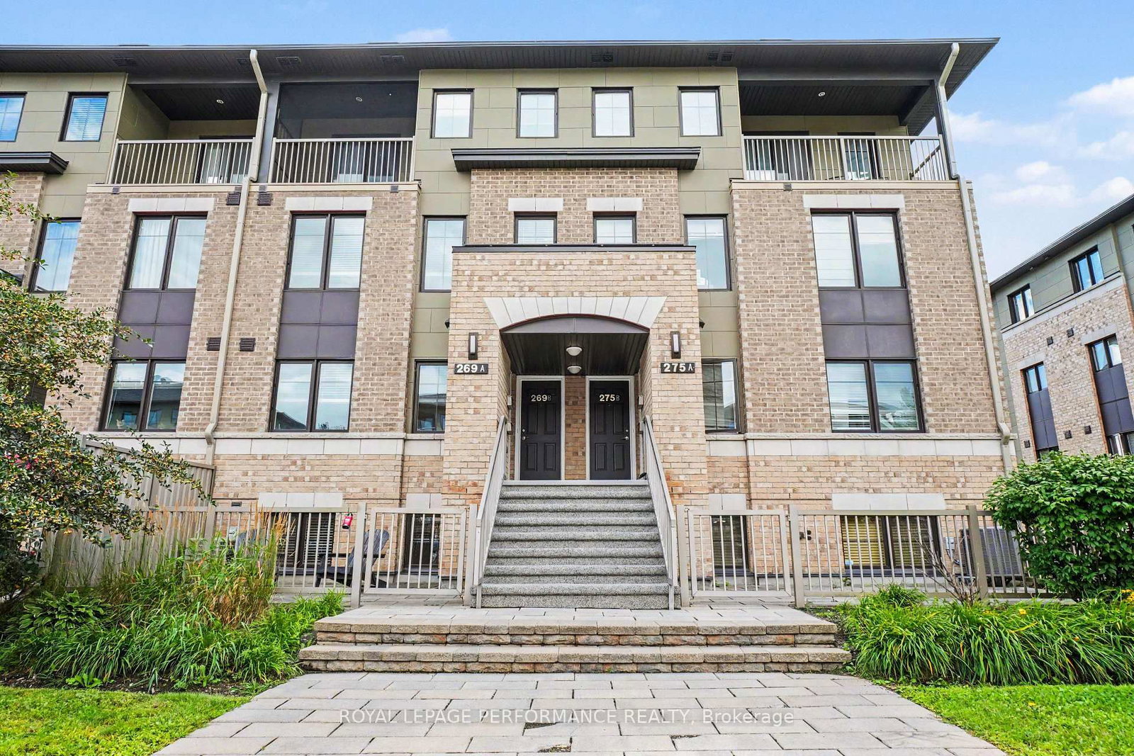 Townhouse for sale at 269A Titanium Private, Ottawa, Ontario, K1C 0A5 - Convent Glen North - MLS: X13686784