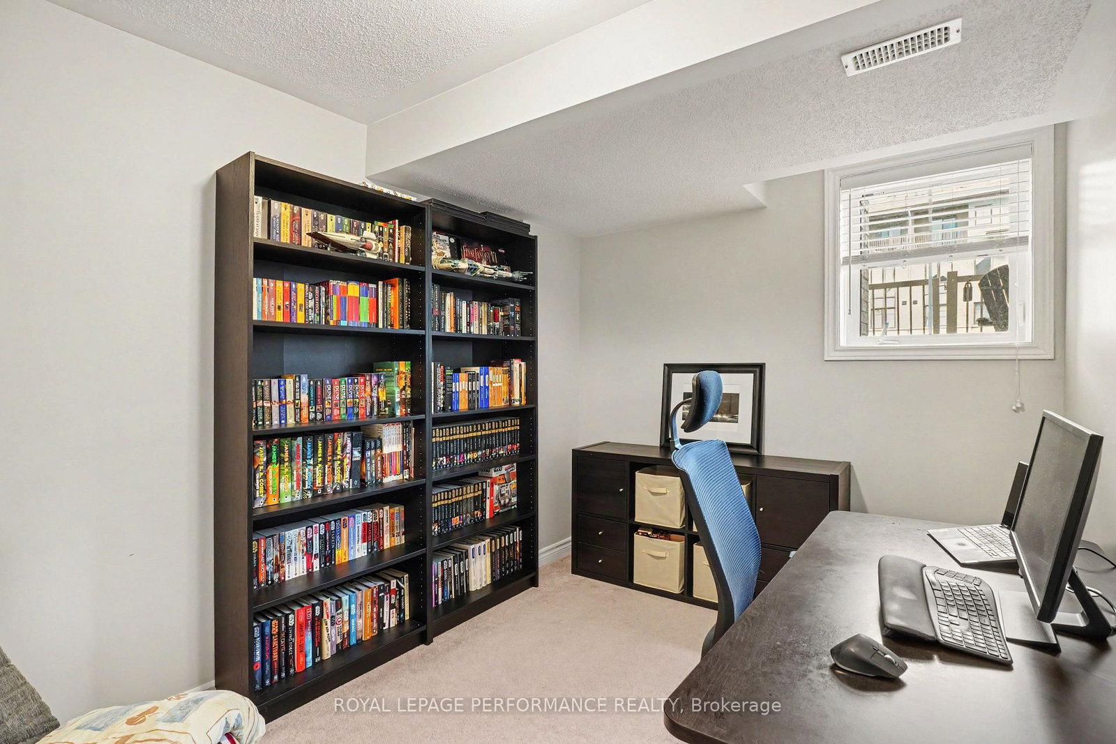 269A Titanium Private • Ottawa, ON photo 15
