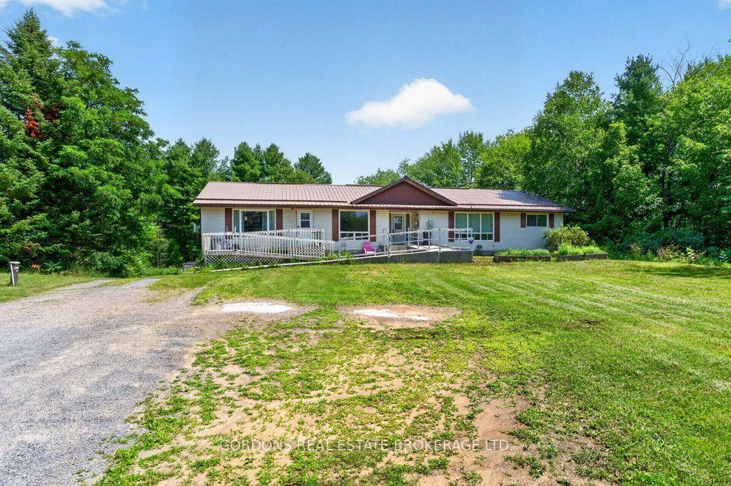 11703 Highway 41 • Kaladar, ON photo 3