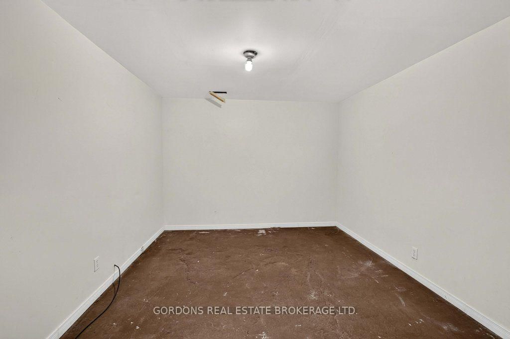 11703 Highway 41 • Kaladar, ON photo 35