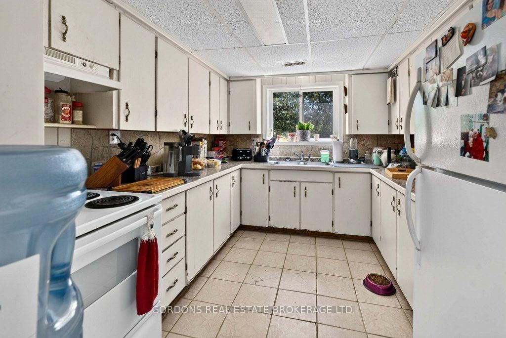 11703 Highway 41 • Kaladar, ON photo 39