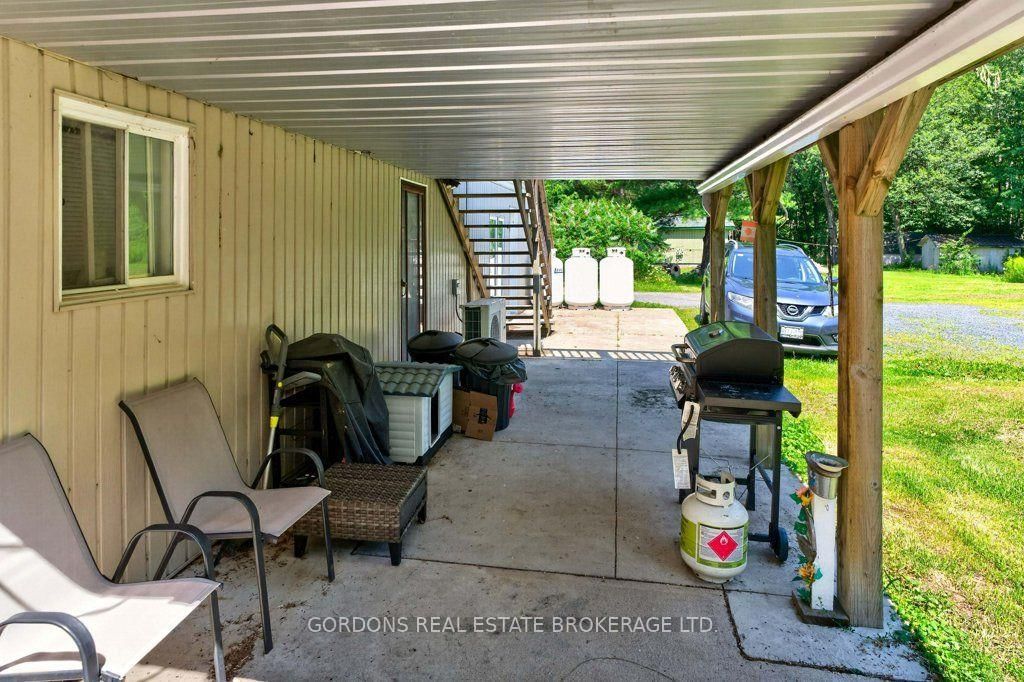 11703 Highway 41 • Kaladar, ON photo 9